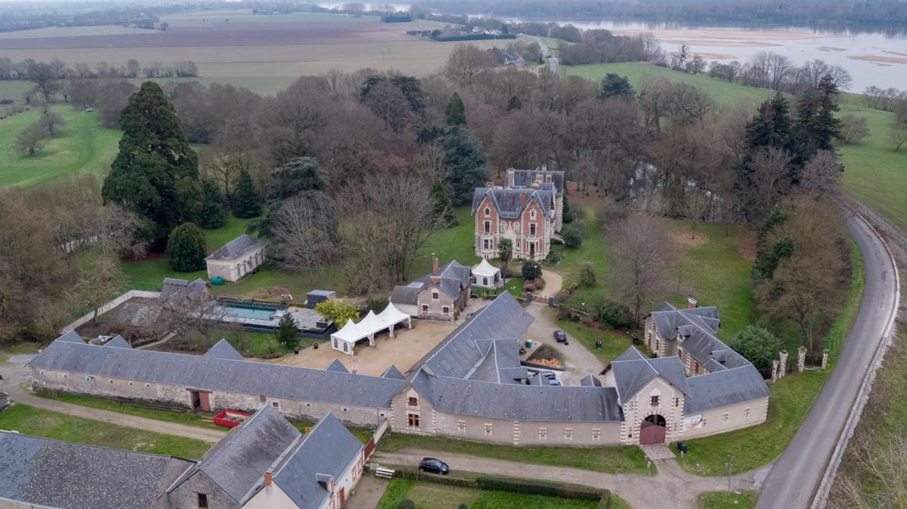Chateau De Belle Poule Les Ponts-de-Ce Luaran gambar
